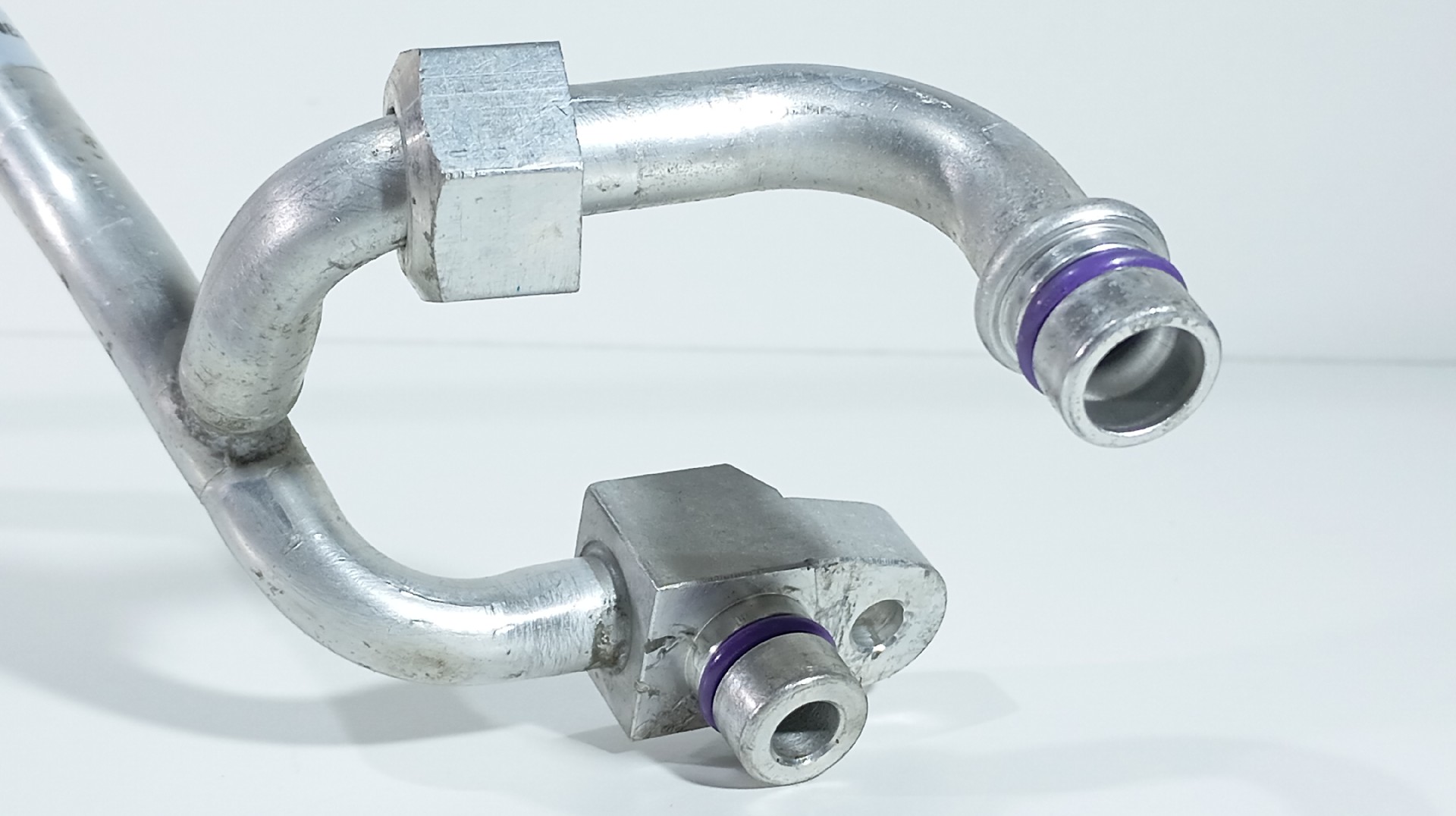 Tubo AC NISSAN LEAF (ZE0) | 10 -  Imagem-1