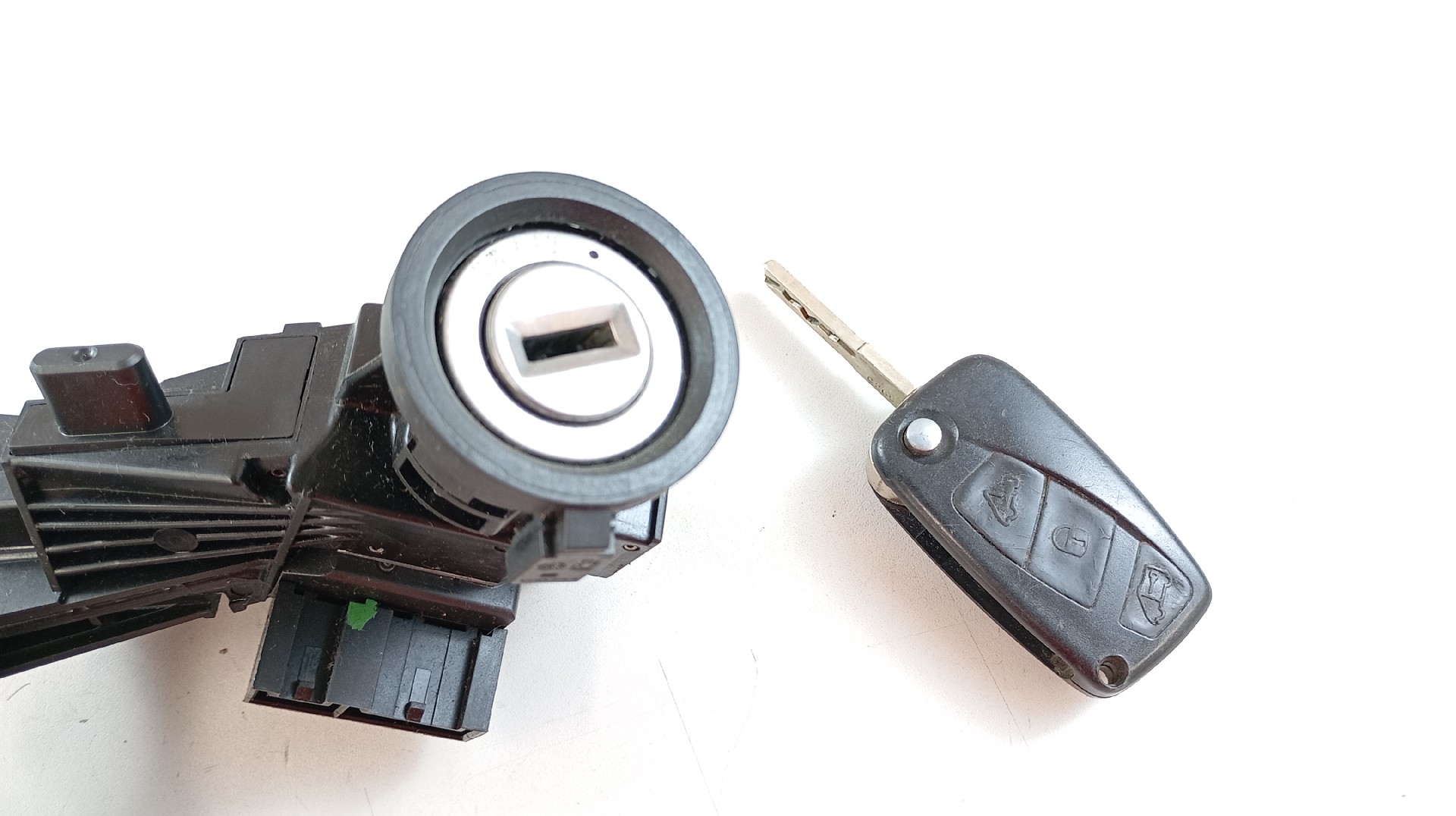 Canhão de Ignição (imobilizador) FIAT FIORINO Caixa/Combi (225_) | 07 -  Imagem-7