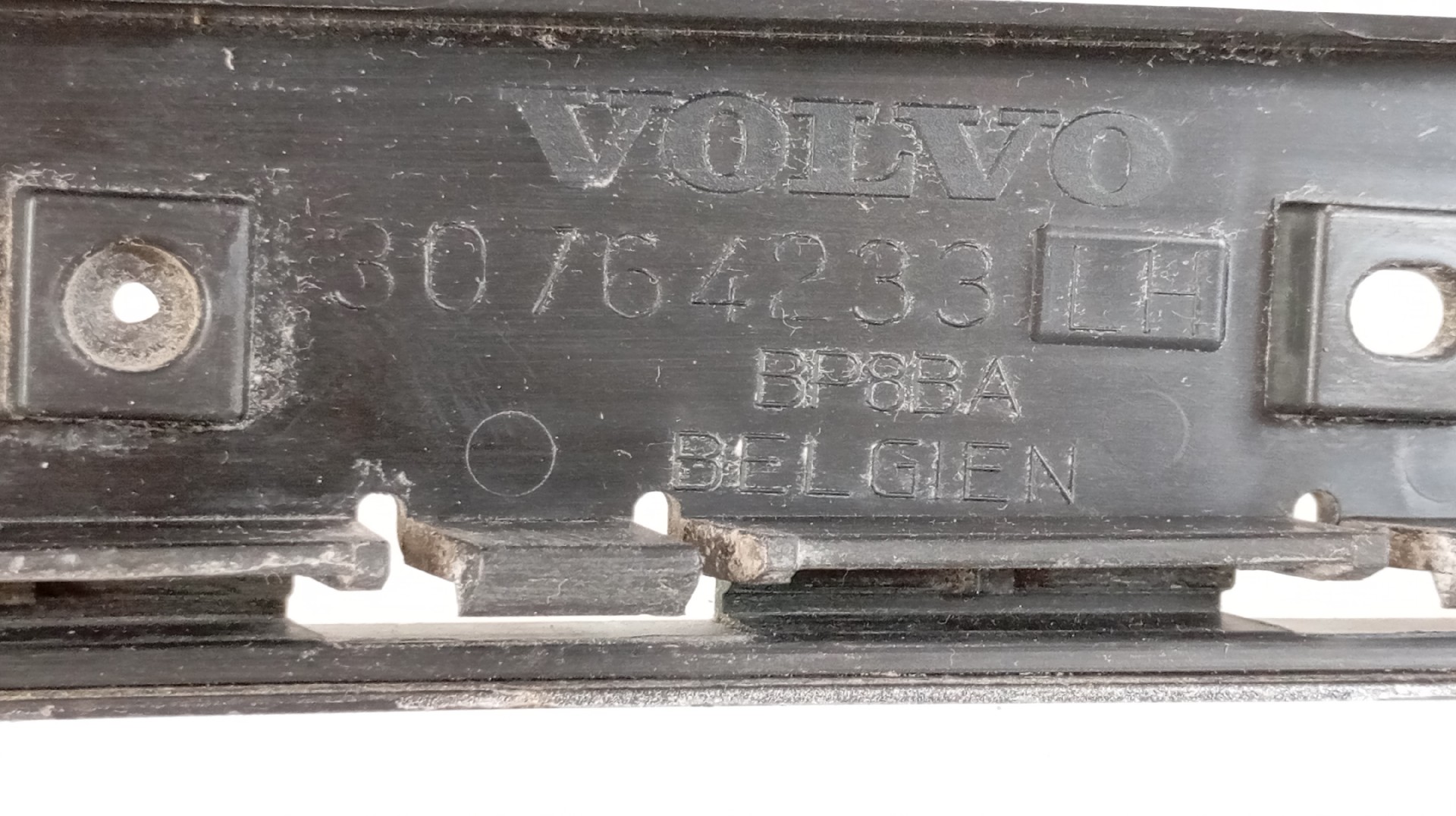 Suporte Encaixe Para Choques Esquerdo VOLVO V50 (545) | 03 - 12 Imagem-1