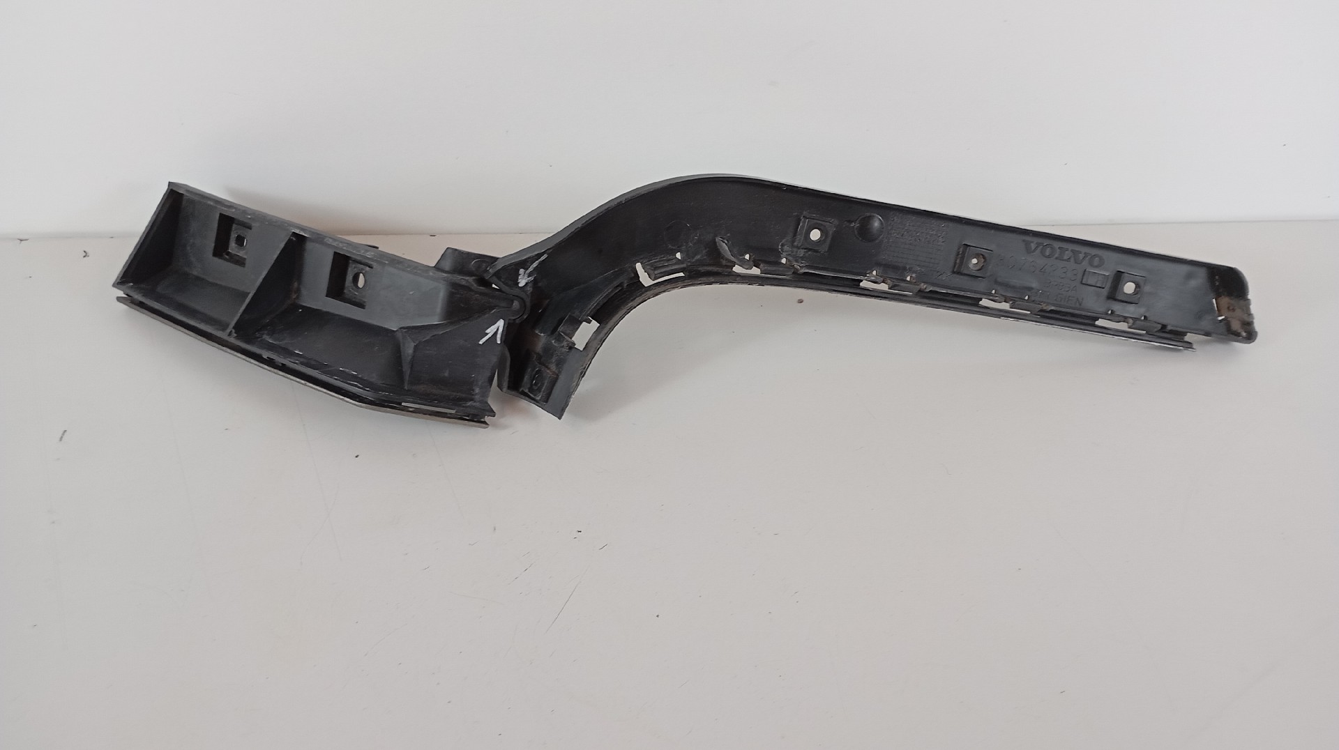 Suporte Encaixe Para Choques Esquerdo VOLVO V50 (545) | 03 - 12