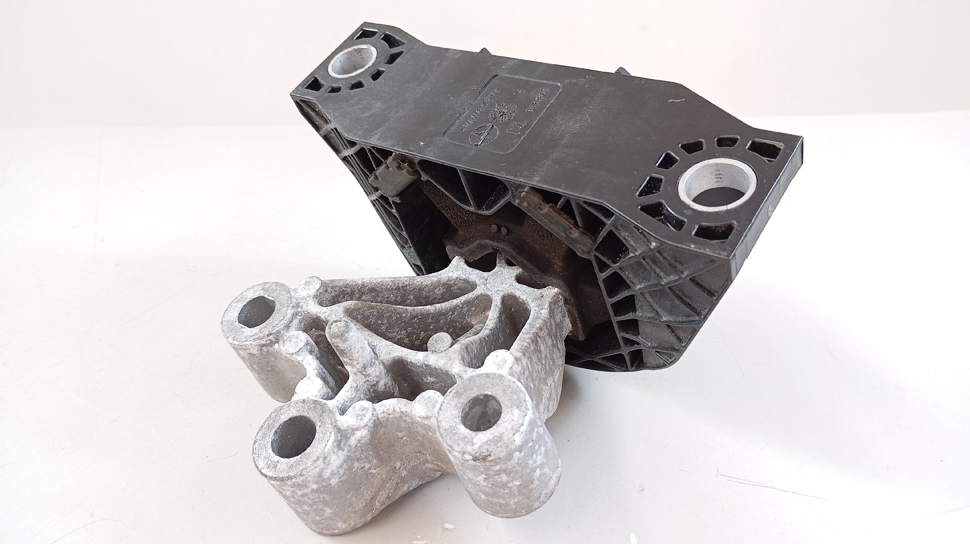 Apoio do Motor RENAULT ZOE 2019- Imagem-3