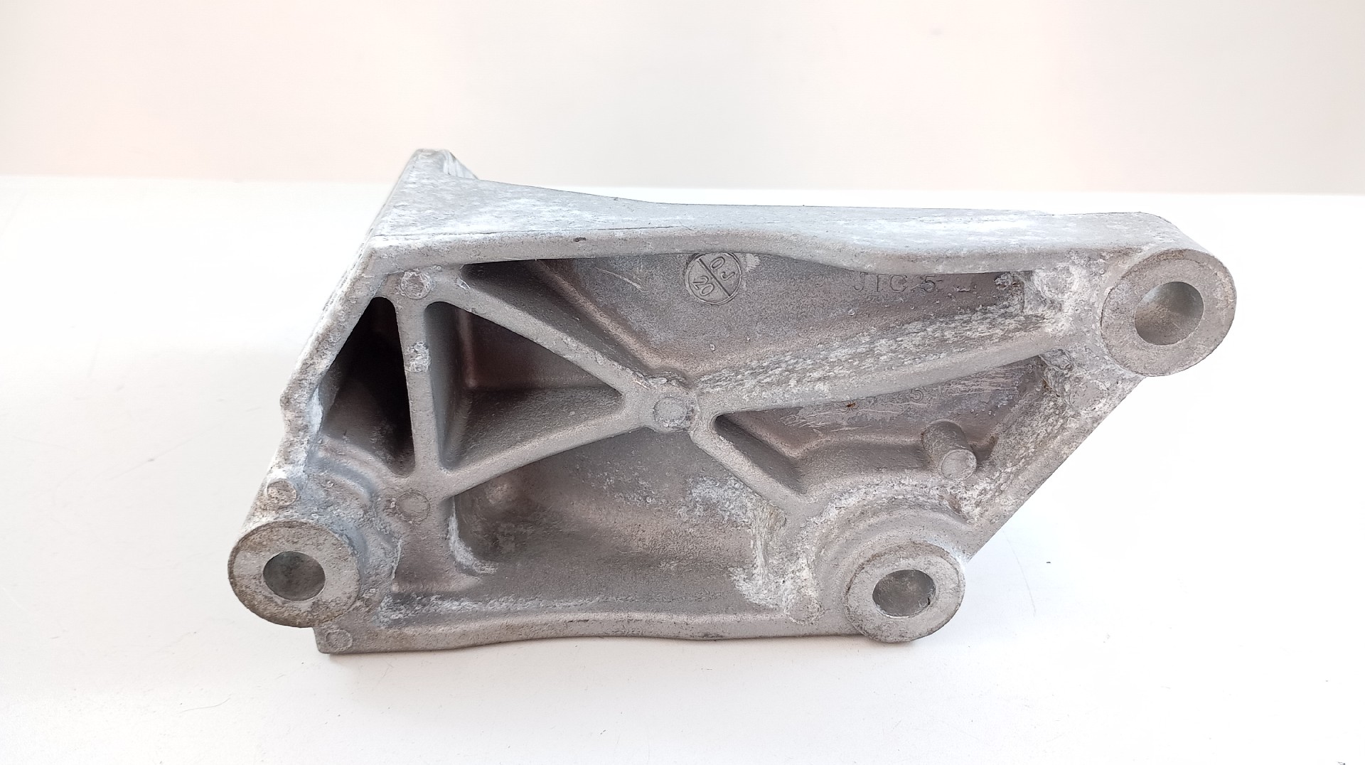 Motor Support NISSAN LEAF (ZE1_) | 17 -  Imagem-3