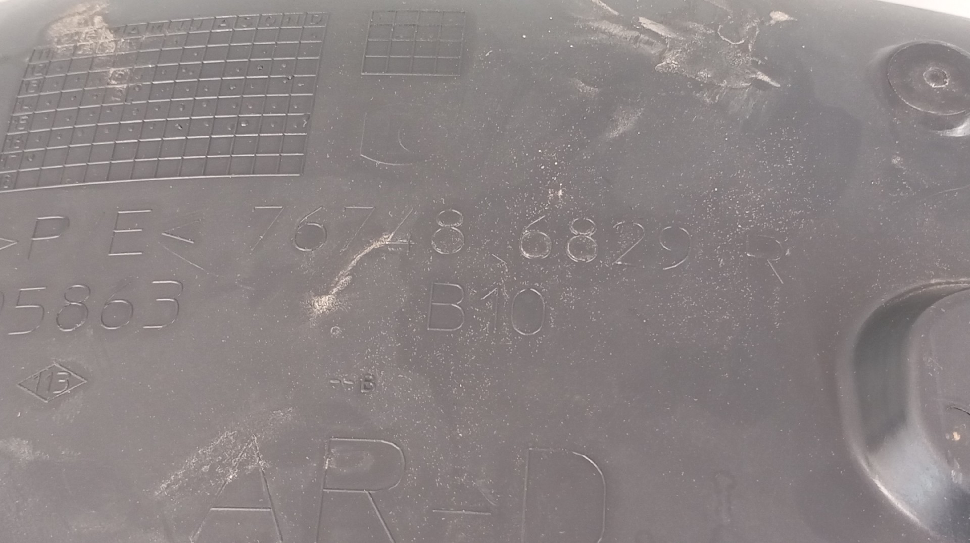 Cave de Roda Traseira Direita RENAULT ZOE (BFM_) | 12 -  Imagem-3