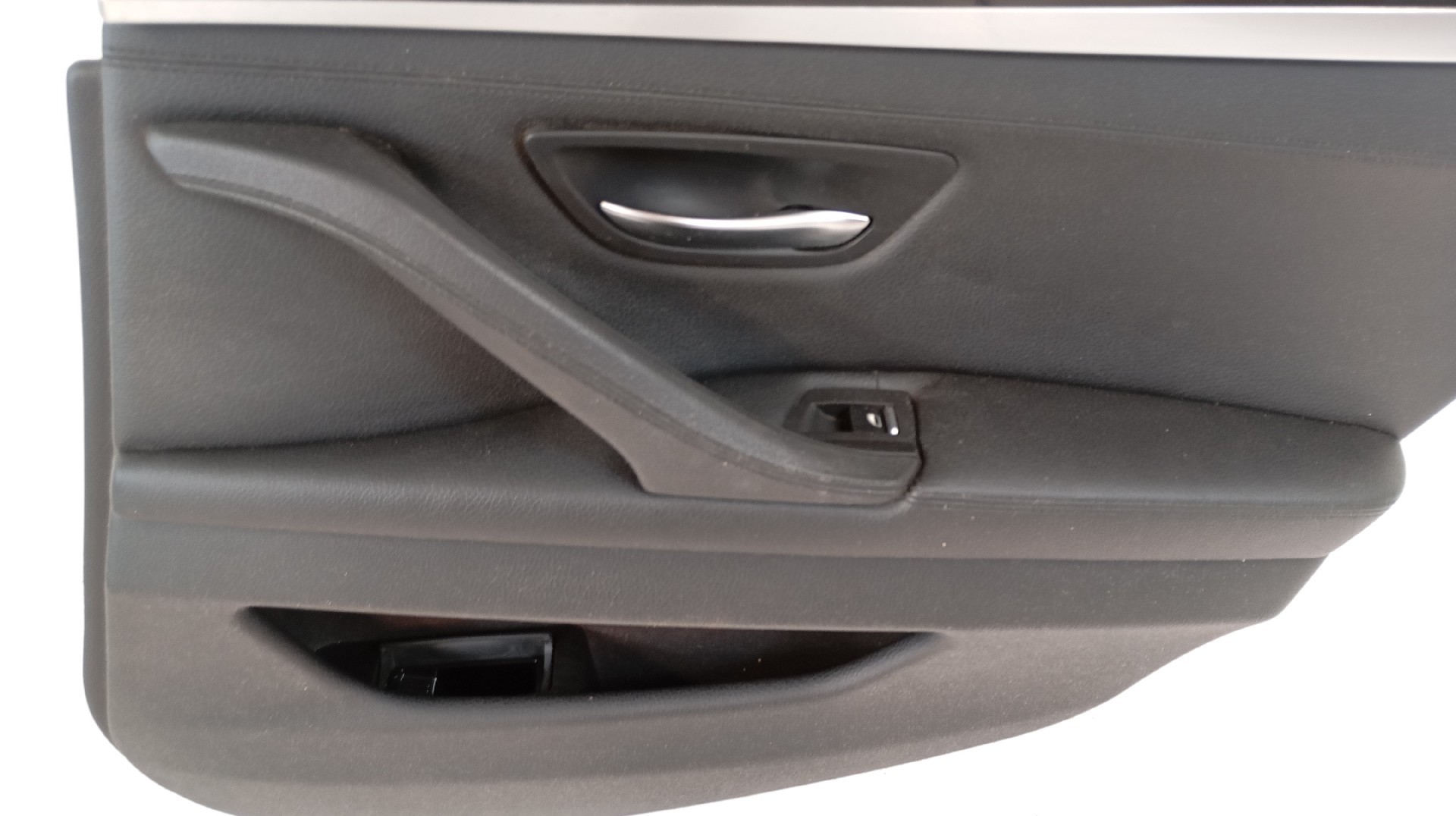 Quartela / Forra Porta Traseira Direita BMW 520 (F10) Imagem-1