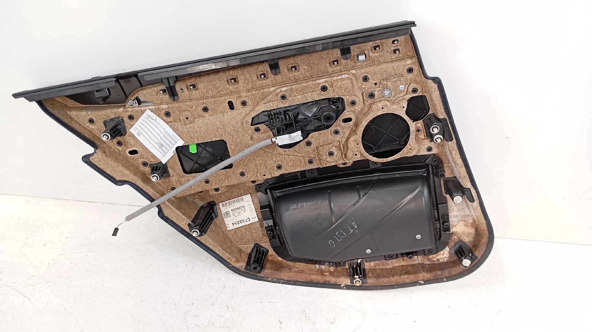 Quartela / Forra Porta Traseira Direita BMW 520 (F10) Imagem-2