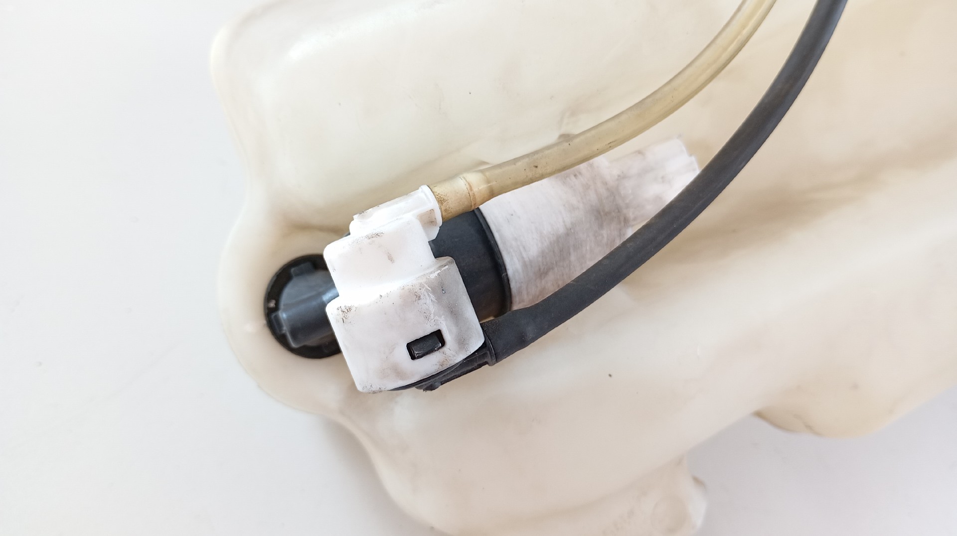 Depósito / Reservatorio Limpa Vidros RENAULT MEGANE II (BM0/1_, CM0/1_) | 01 - 12 Imagem-5