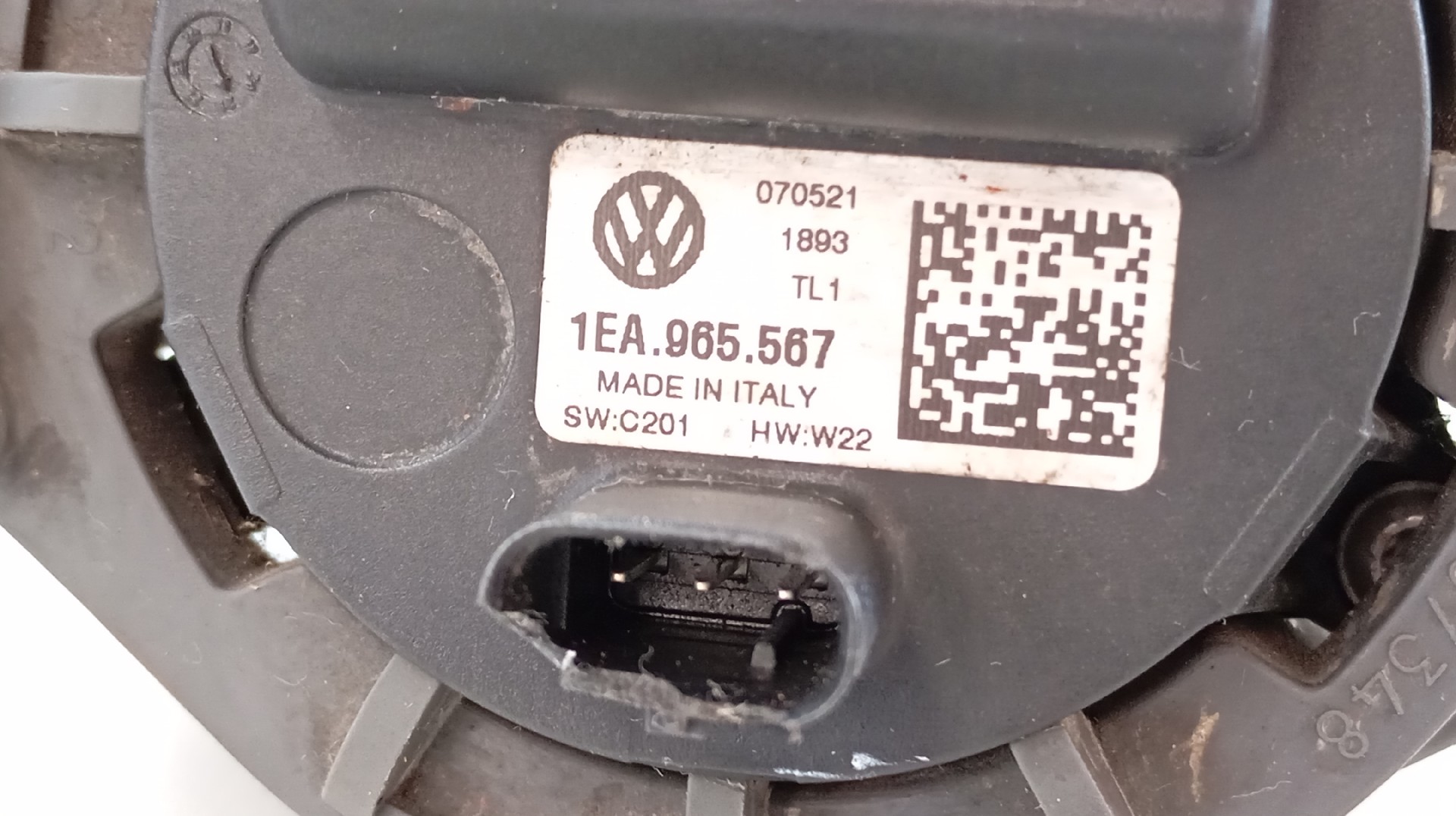 Bomba de Água AUDI Q4 E-TRON (F4B) Imagem-1