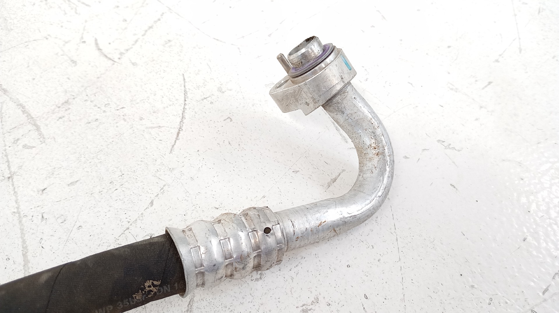 Tubo AC BMW i3 (I01) | 13 -  Imagem-1