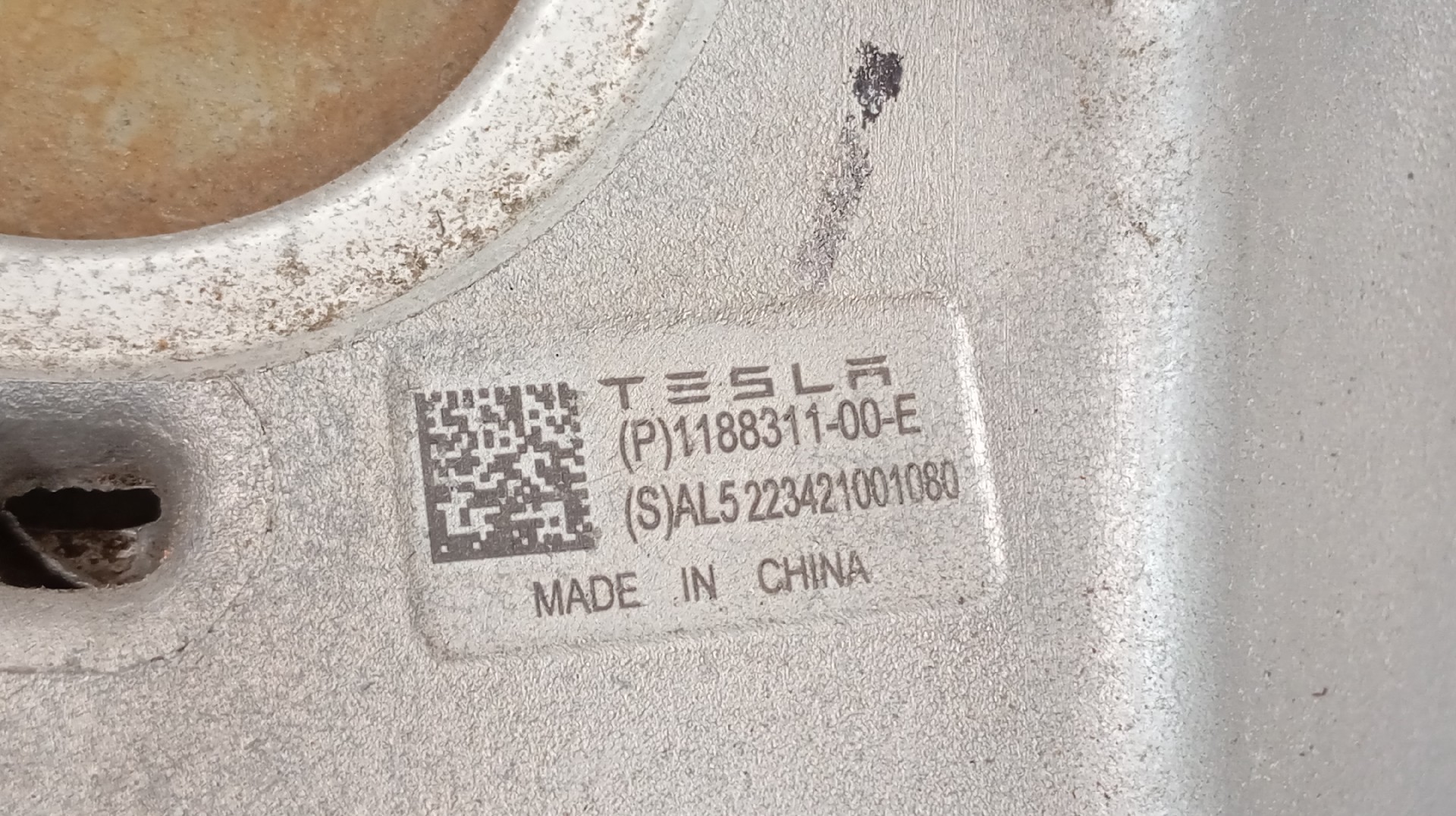 Manga de Eixo Esquerda TESLA MODEL Y (5YJY) Imagem-5