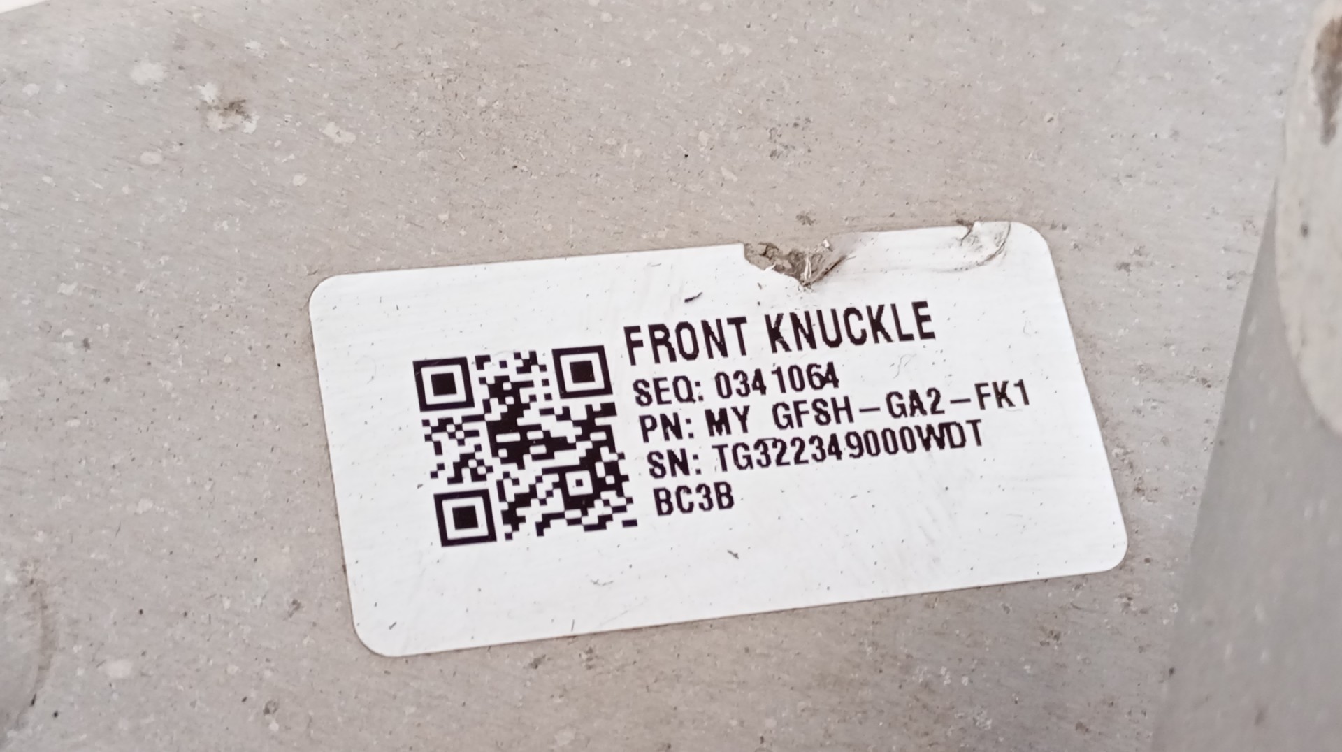 Manga de Eixo Esquerda TESLA MODEL Y (5YJY) Imagem-4