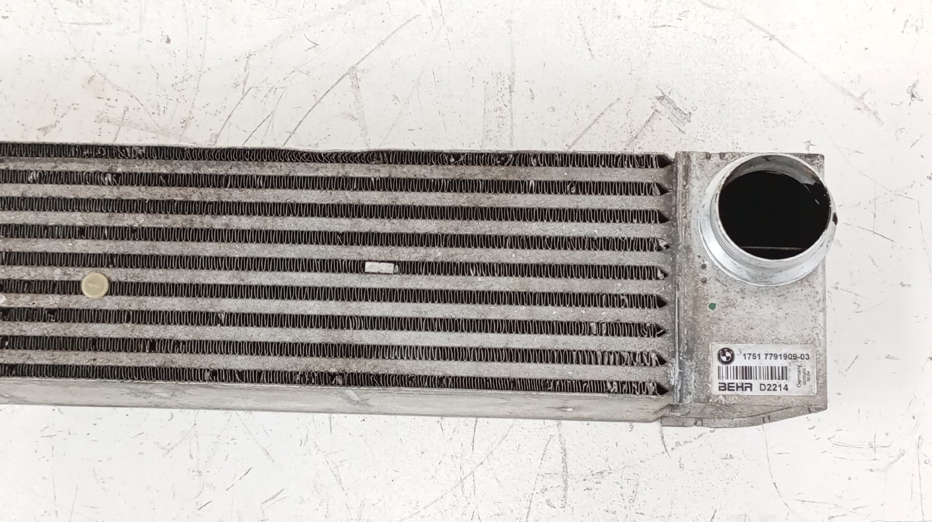Intercooler Radiator BMW 730D Imagem-2