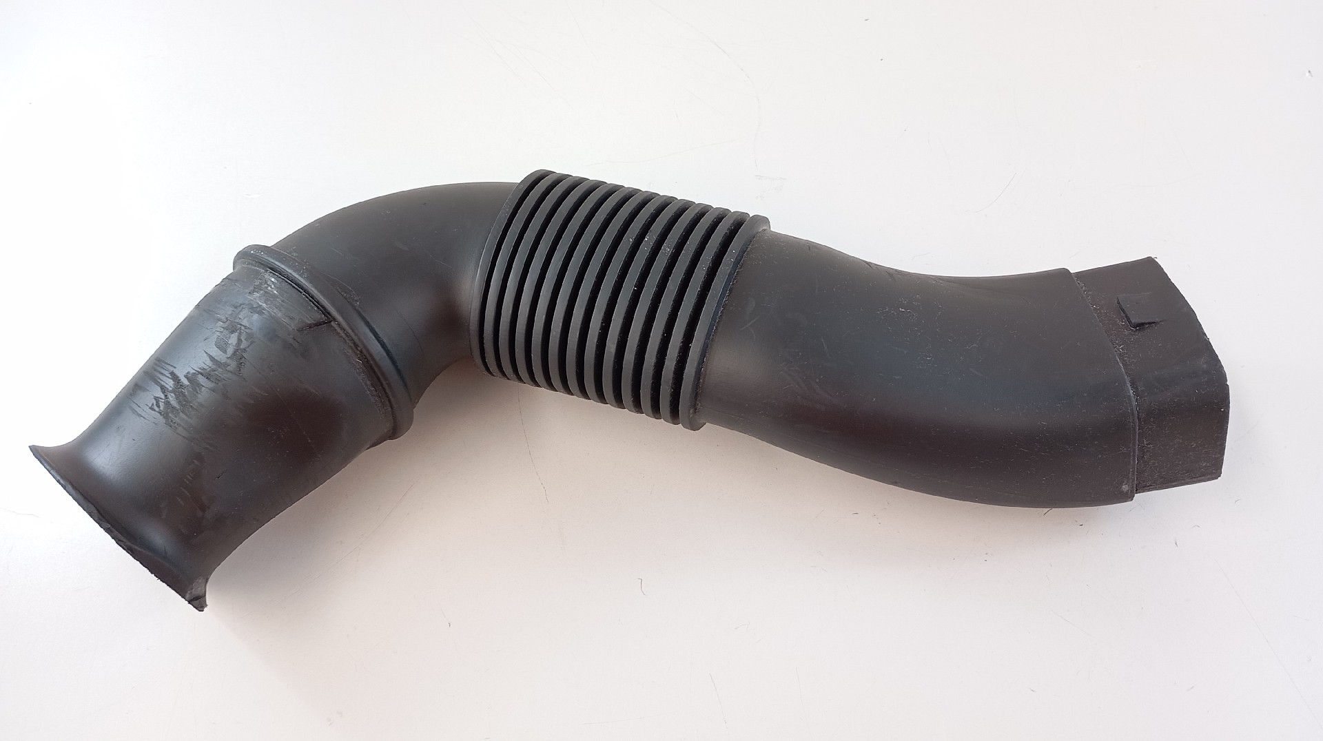 Tubo Admissão de Ar BMW 730D