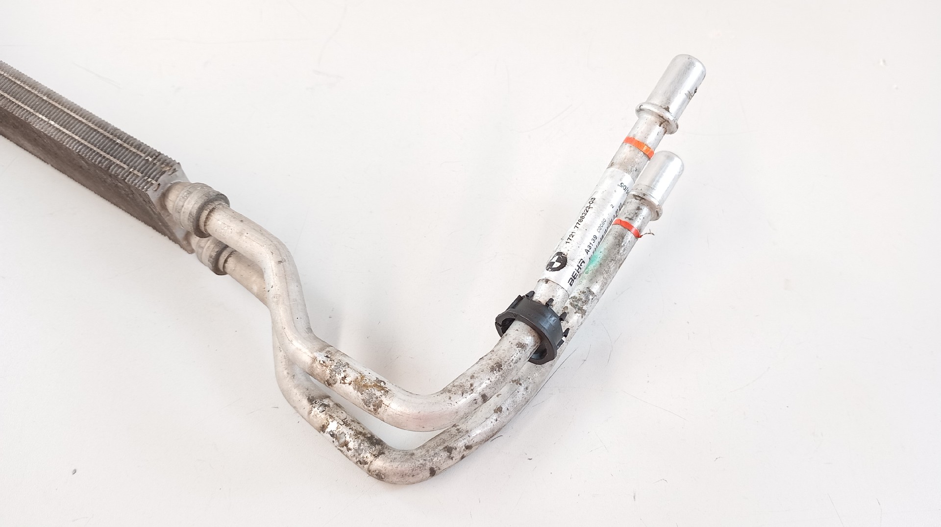 Radiador do Óleo BMW 730D Imagem-1