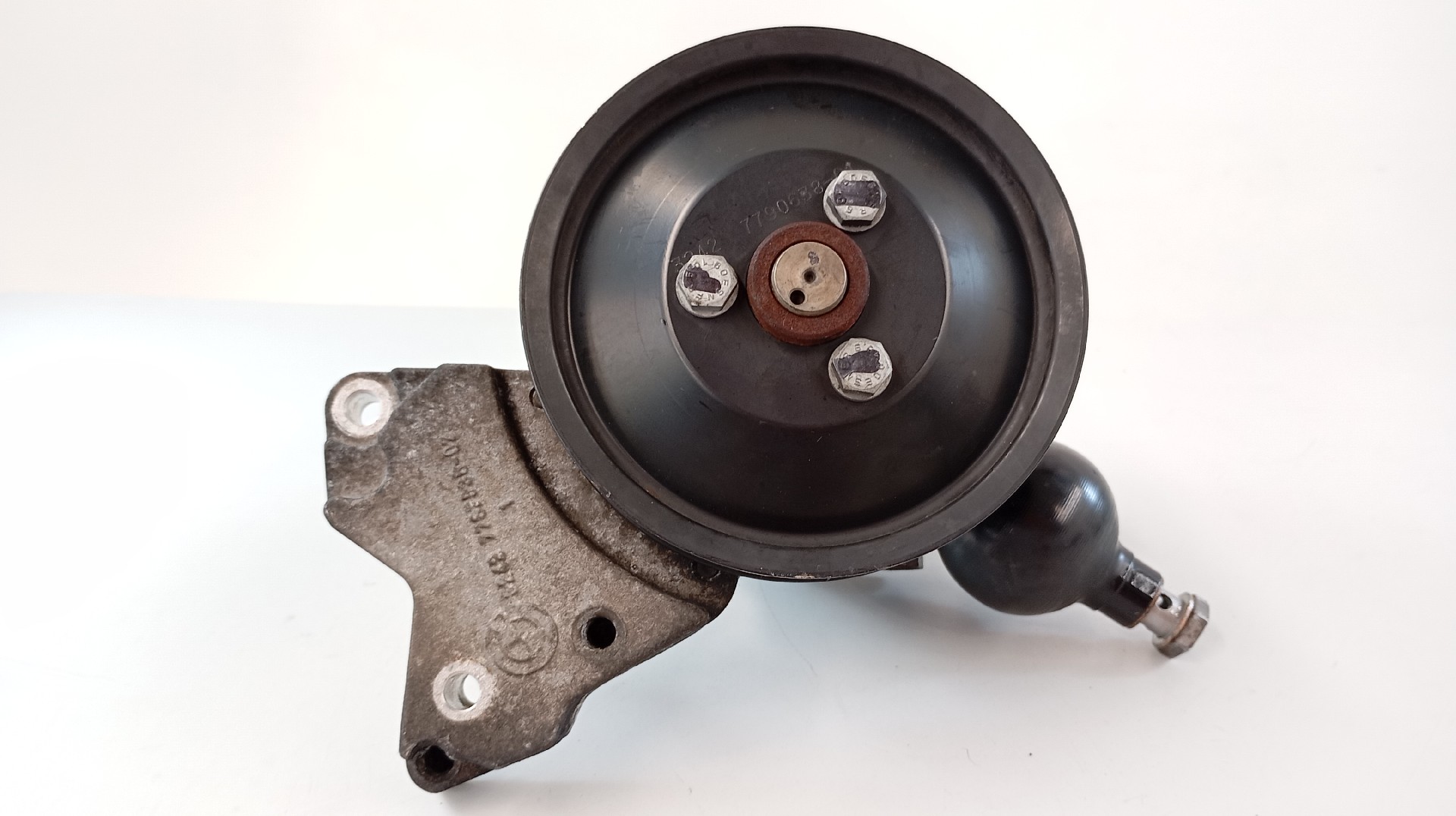 Bomba Direção Assistida BMW 730D Imagem-1