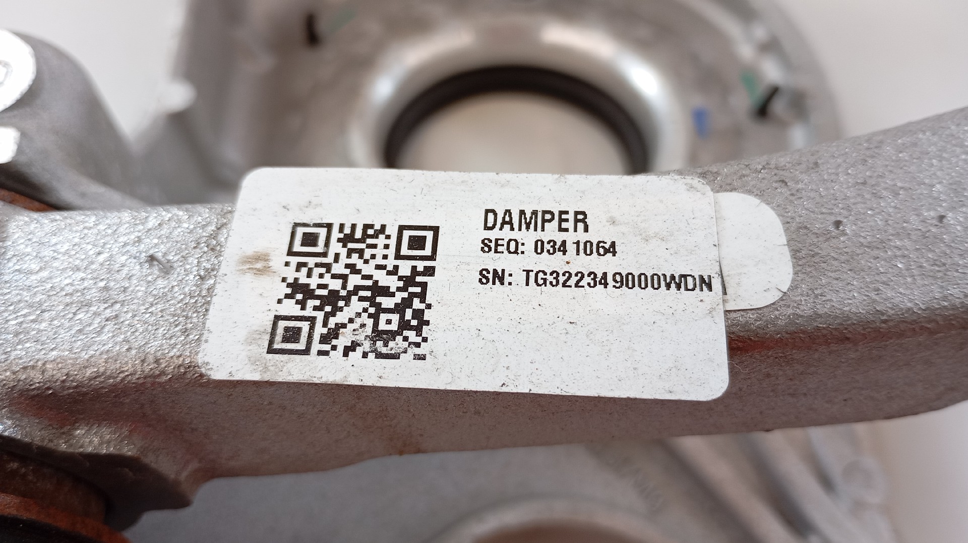 Braço Manga Eixo Frente TESLA MODEL Y (5YJY) Imagem-4