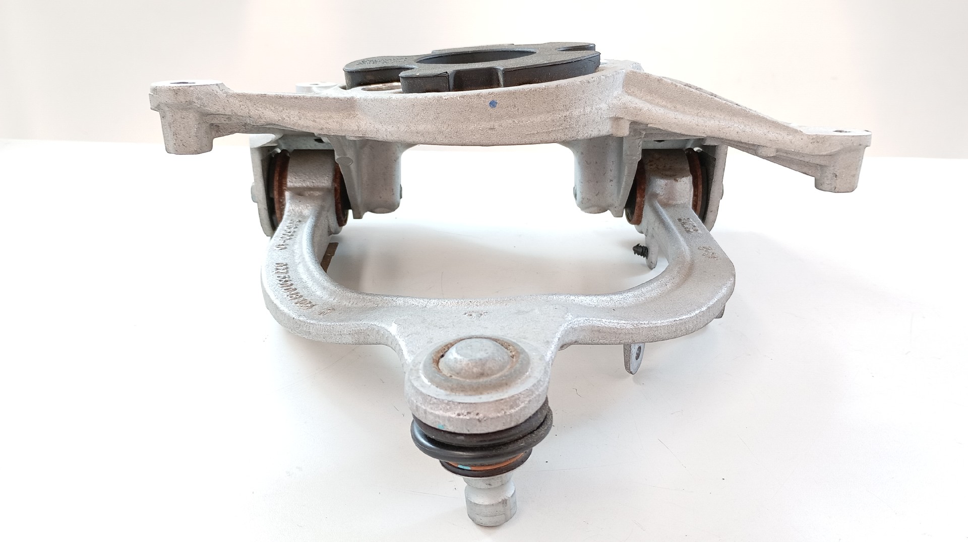 Braço Manga Eixo Frente TESLA MODEL Y (5YJY) Imagem-2