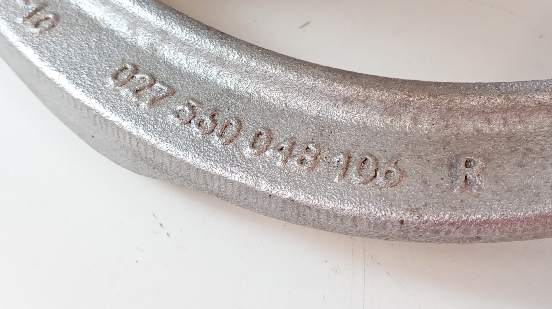 Braço Manga Eixo Frente TESLA MODEL Y (5YJY) Imagem-1