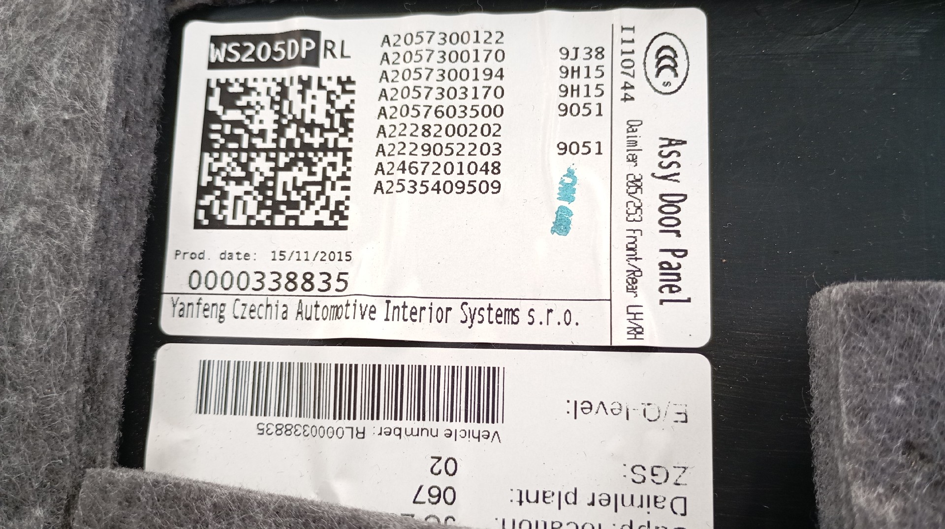 Quartela / Forra Porta Traseira Esquerda MERCEDES-BENZ C-CLASS (W205) | 13 -  Imagem-2