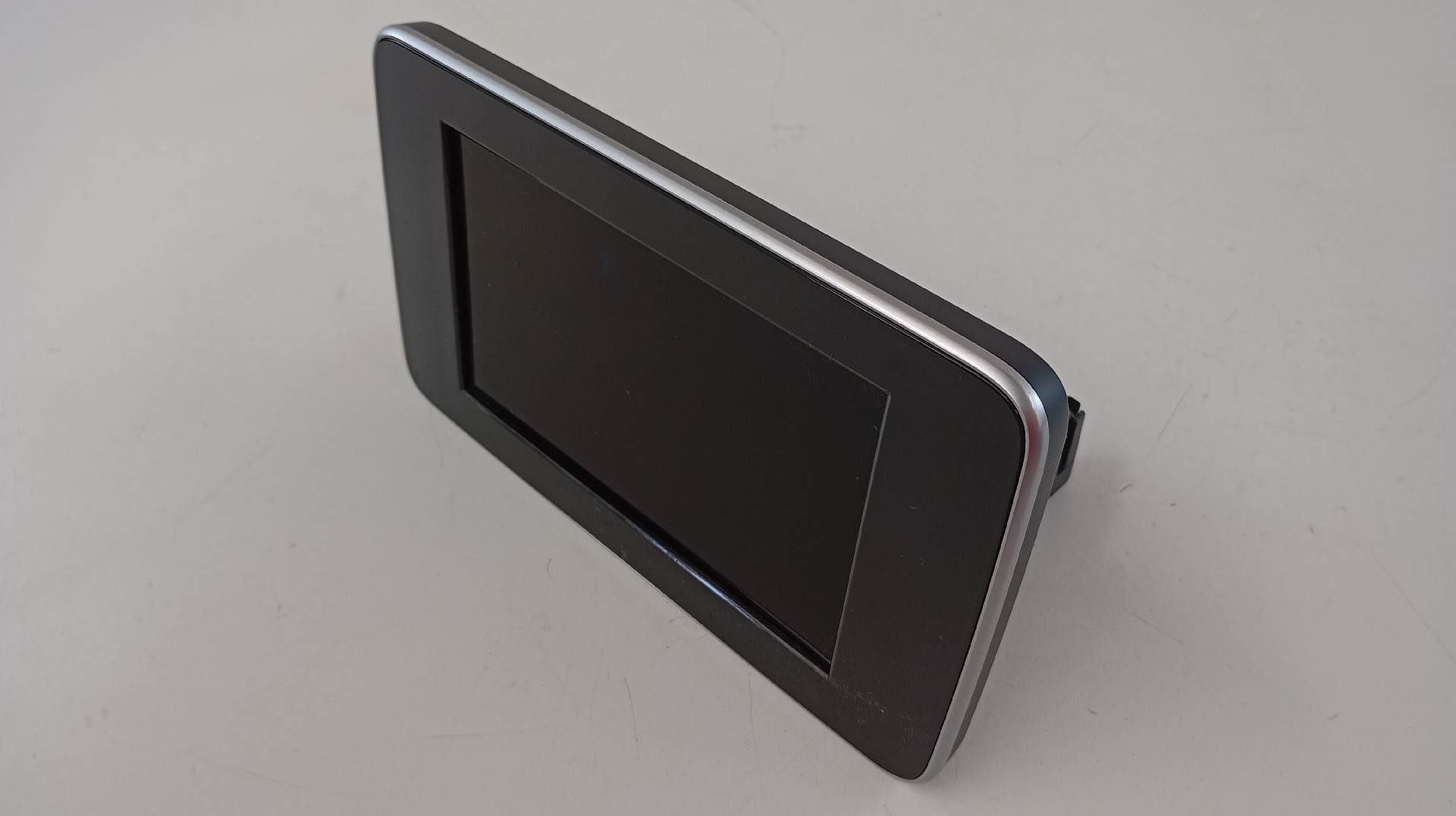 Display do GPS MERCEDES-BENZ C-CLASS (W205) | 13 -  Imagem-1