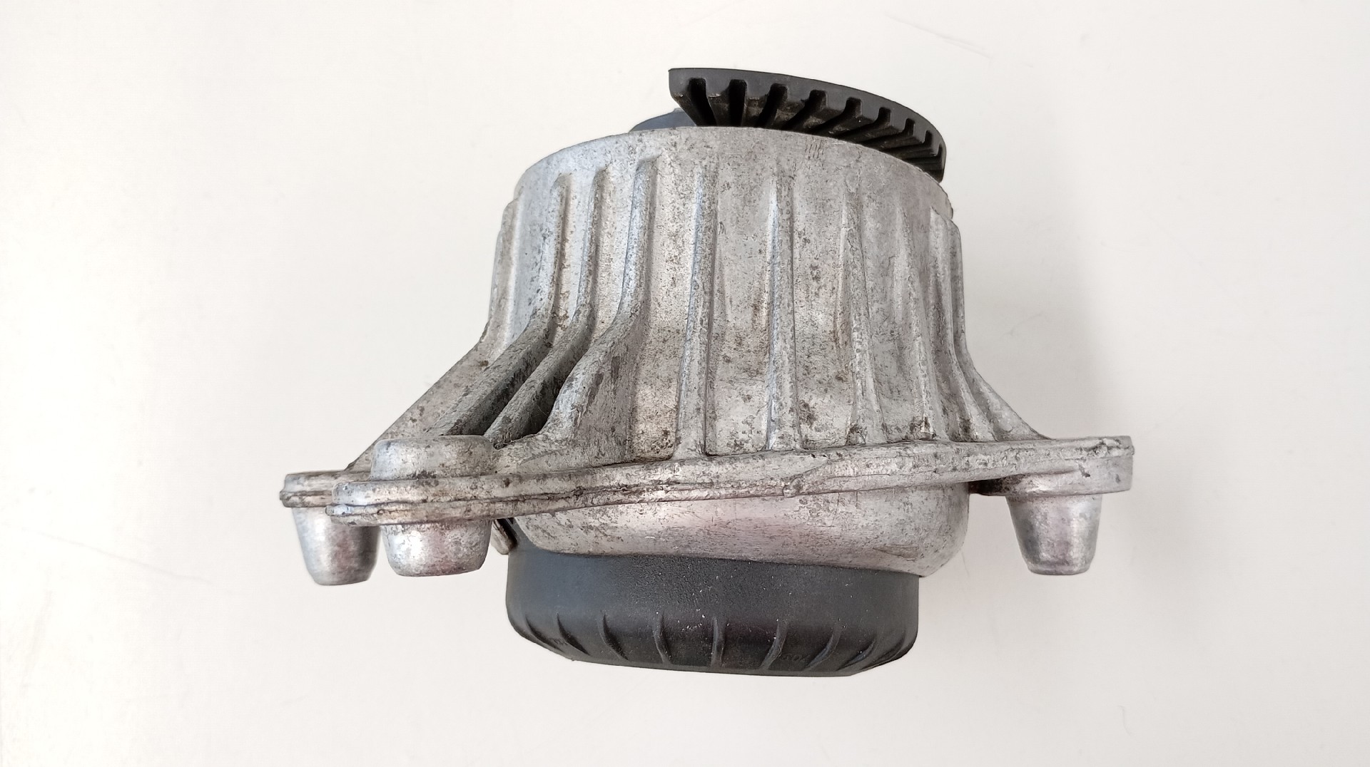 Apoio do Motor MERCEDES-BENZ C-CLASS (W205) | 13 -  Imagem-1