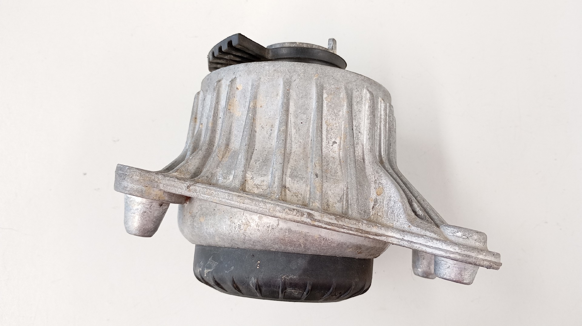 Apoio do Motor MERCEDES-BENZ C-CLASS (W205) | 13 -  Imagem-4