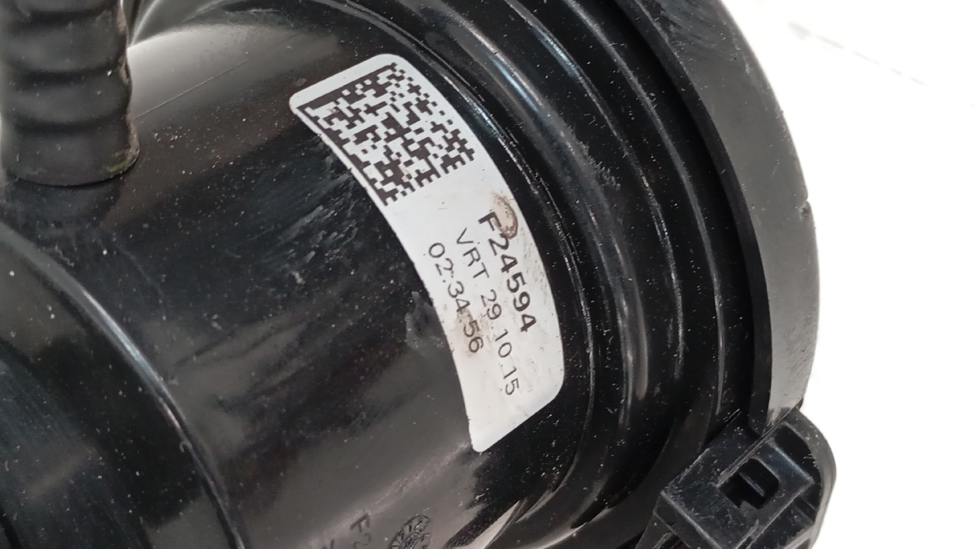 Depósito Adblue MERCEDES-BENZ C-CLASS (W205) | 13 -  Imagem-11