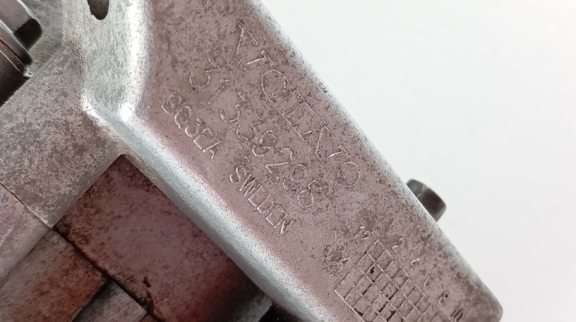 Compressor do Ar Condicionado VOLVO V60 I (155, 157) | 10 -  Imagem-1