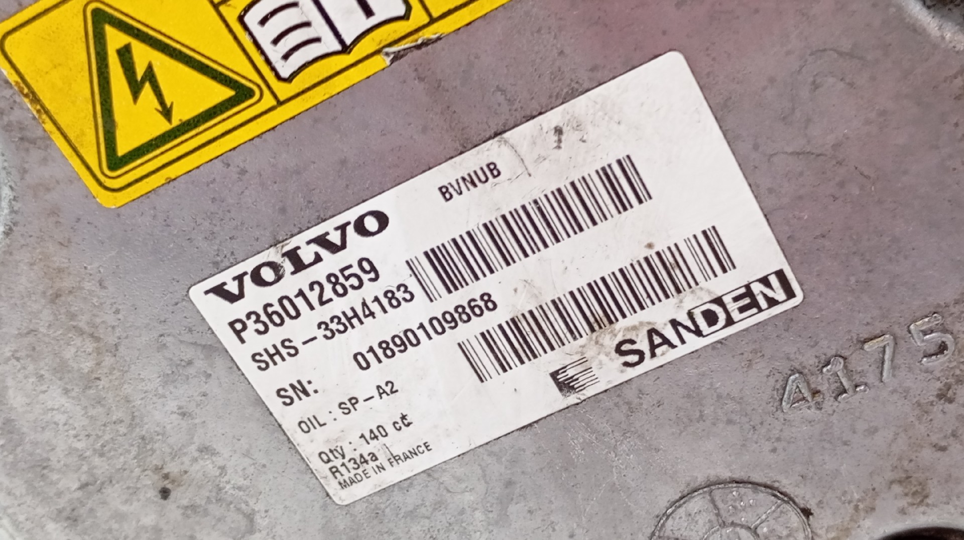 Compressor do Ar Condicionado VOLVO V60 I (155, 157) | 10 -  Imagem-8