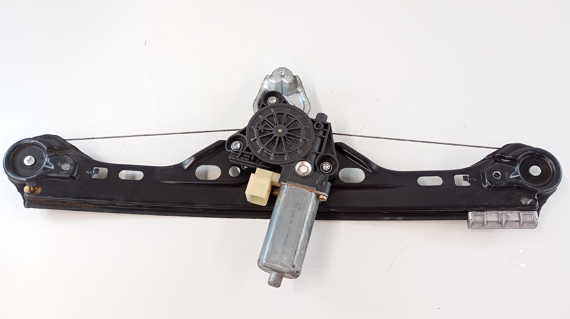 Motor Elevador Vidro Traseiro Direito MERCEDES-BENZ C-CLASS (W203) | 00 - 07