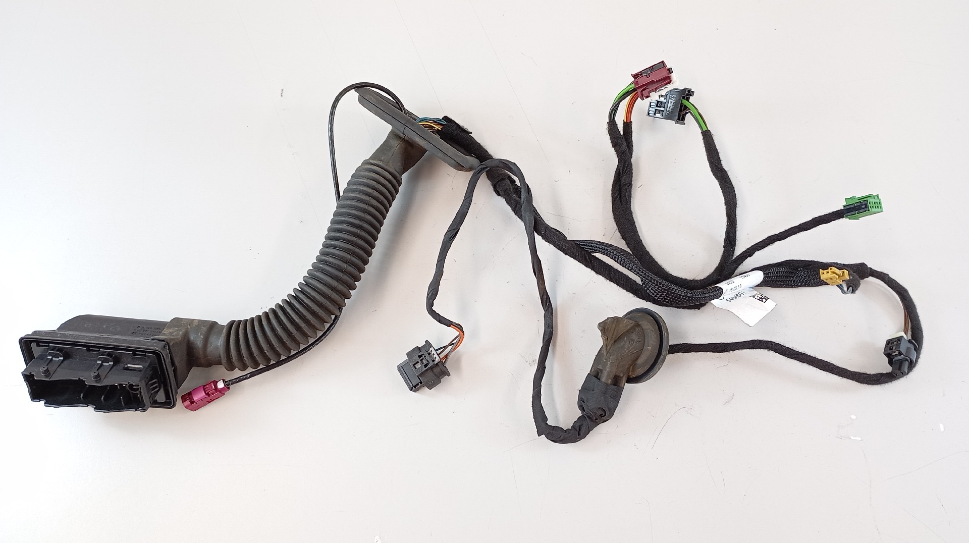 Cablagem Porta Frente Esquerda MERCEDES-BENZ C-CLASS (W205) | 13 - 