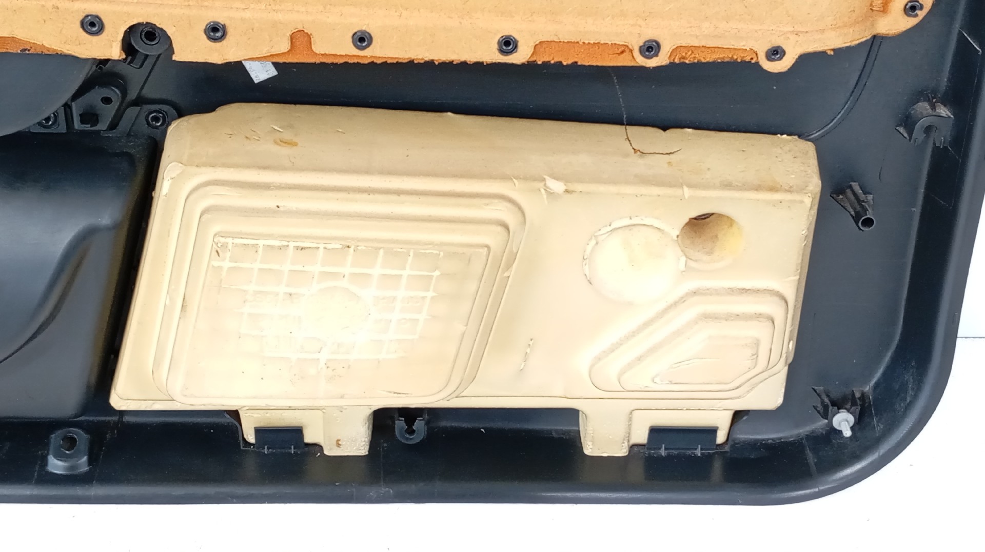 Quartela / Forra Porta Frente Esquerda FORD FIESTA V Van | 02 - 10 Imagem-2