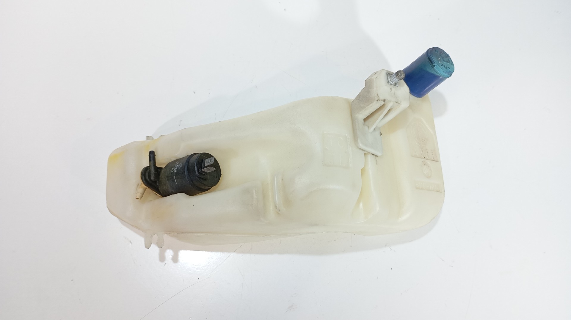 Depósito / Reservatorio Limpa Vidros FIAT PUNTO (176_) | 93 - 99 Imagem-2
