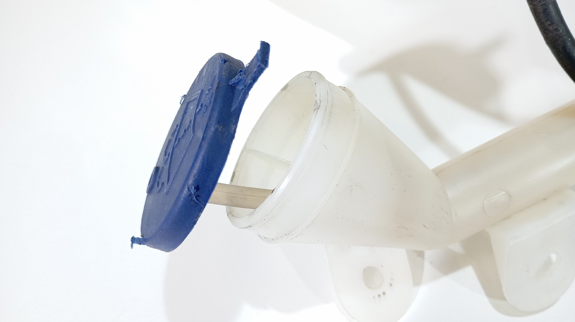 Depósito / Reservatorio Limpa Vidros PEUGEOT 607 (9D, 9U) | 00 -  Imagem-8