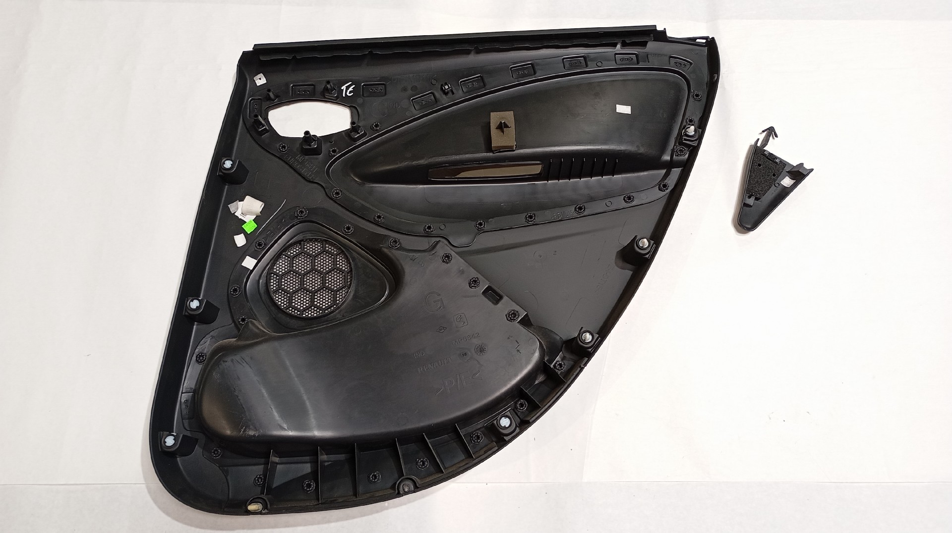 Quartela / Forra Porta Traseira Esquerda RENAULT ZOE 2017- Imagem-3