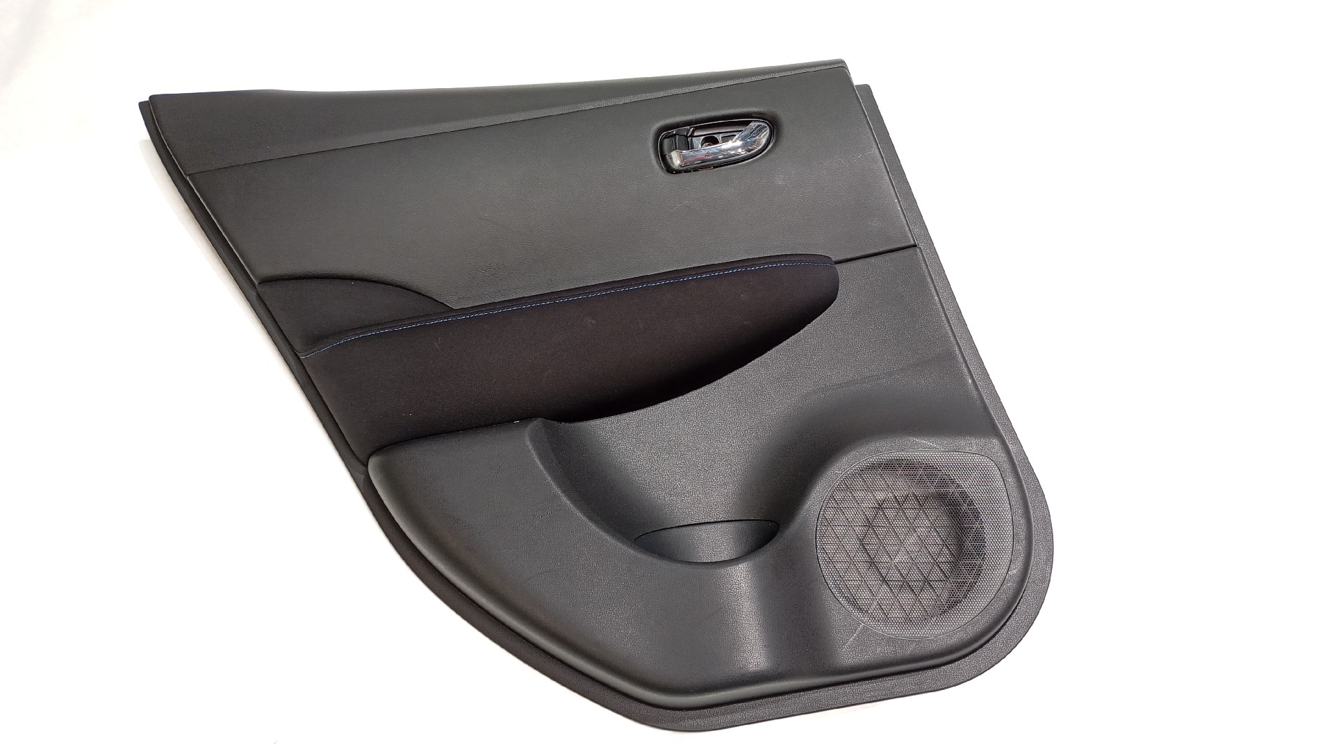 Quartela / Forra Porta Traseira Esquerda NISSAN LEAF (ZE1_) | 17 - 