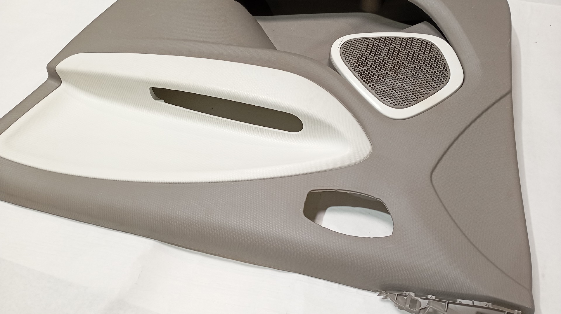 Quartela / Forra Porta Frente Direita RENAULT ZOE (BFM_) | 12 -  Imagem-1