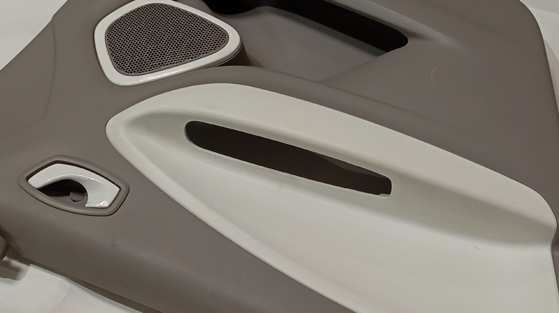 Quartela / Forra Porta Frente Esquerda RENAULT ZOE (BFM_) | 12 -  Imagem-1