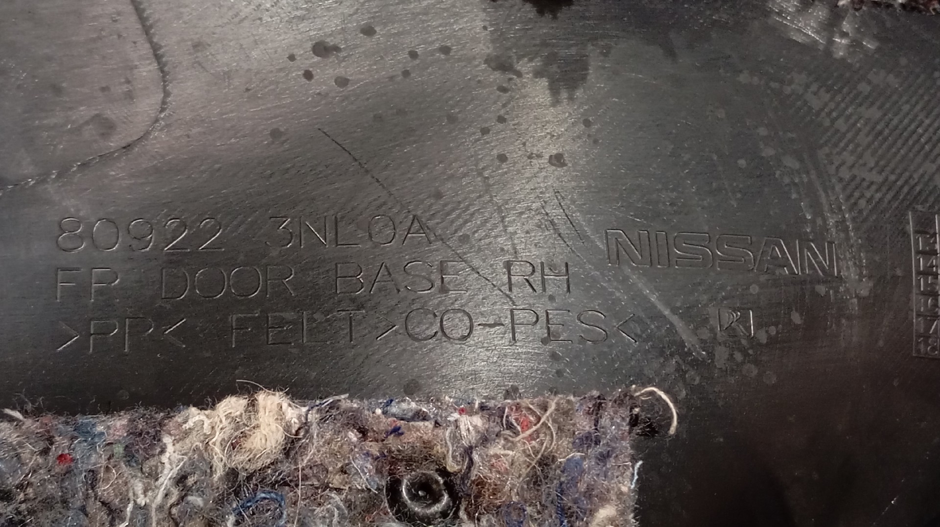 Quartela / Forra Porta Frente Direita NISSAN LEAF (ZE0) | 10 -  Imagem-3