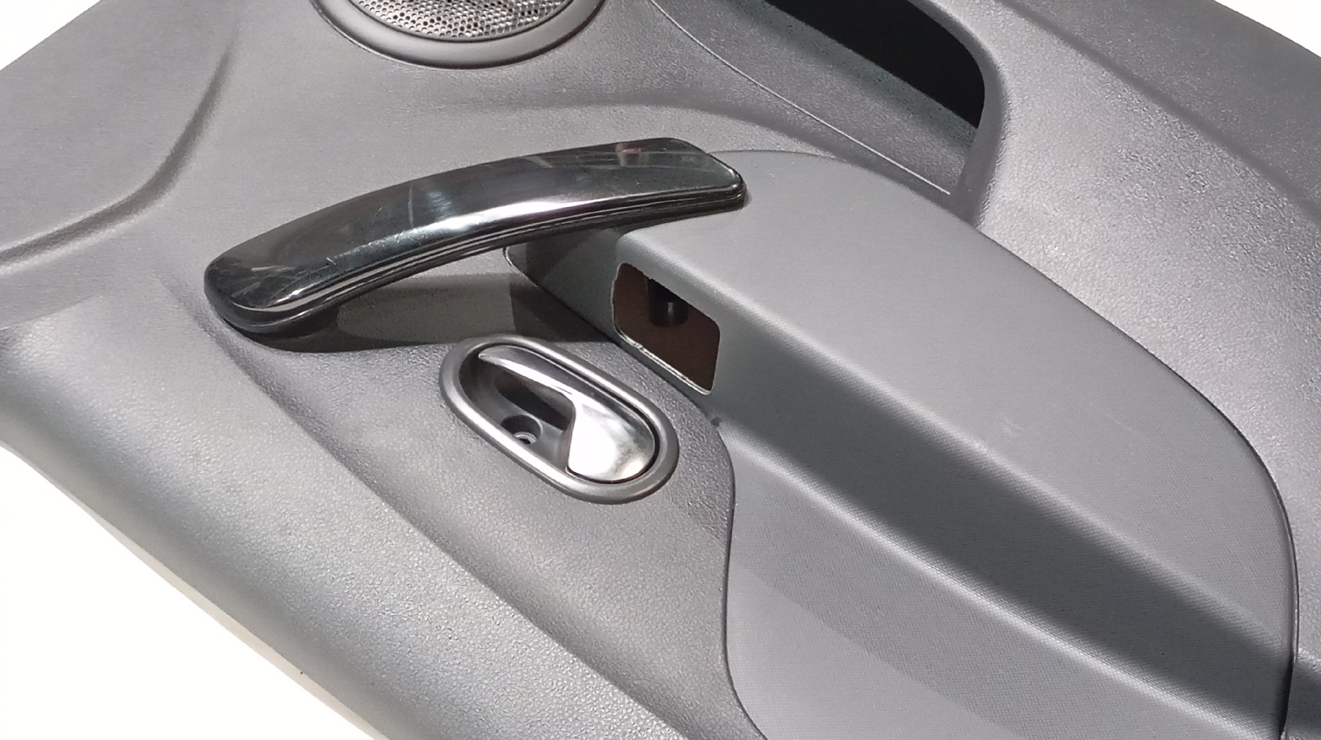 Quartela / Forra Porta Traseira Esquerda DACIA SANDERO | 08 -  Imagem-2