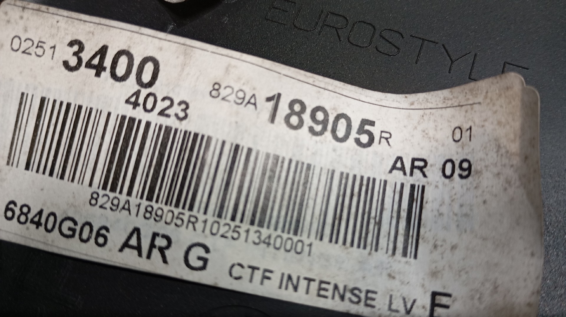 Quartela / Forra Porta Traseira Esquerda RENAULT ZOE (BFM_) | 12 -  Imagem-6