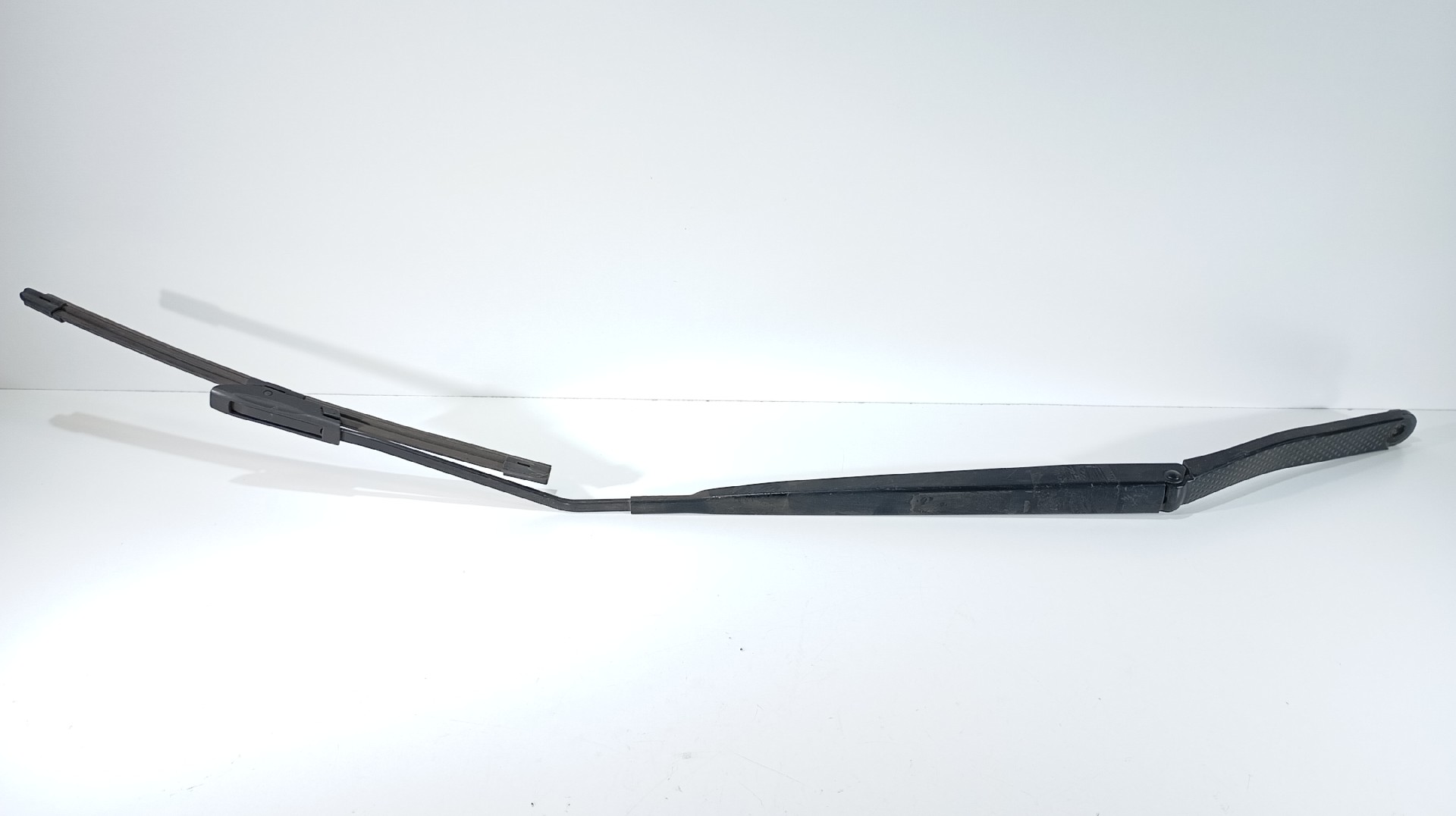 Braço Limpa Vidros Esquerdo RENAULT CLIO IV (BH_) | 12 - 