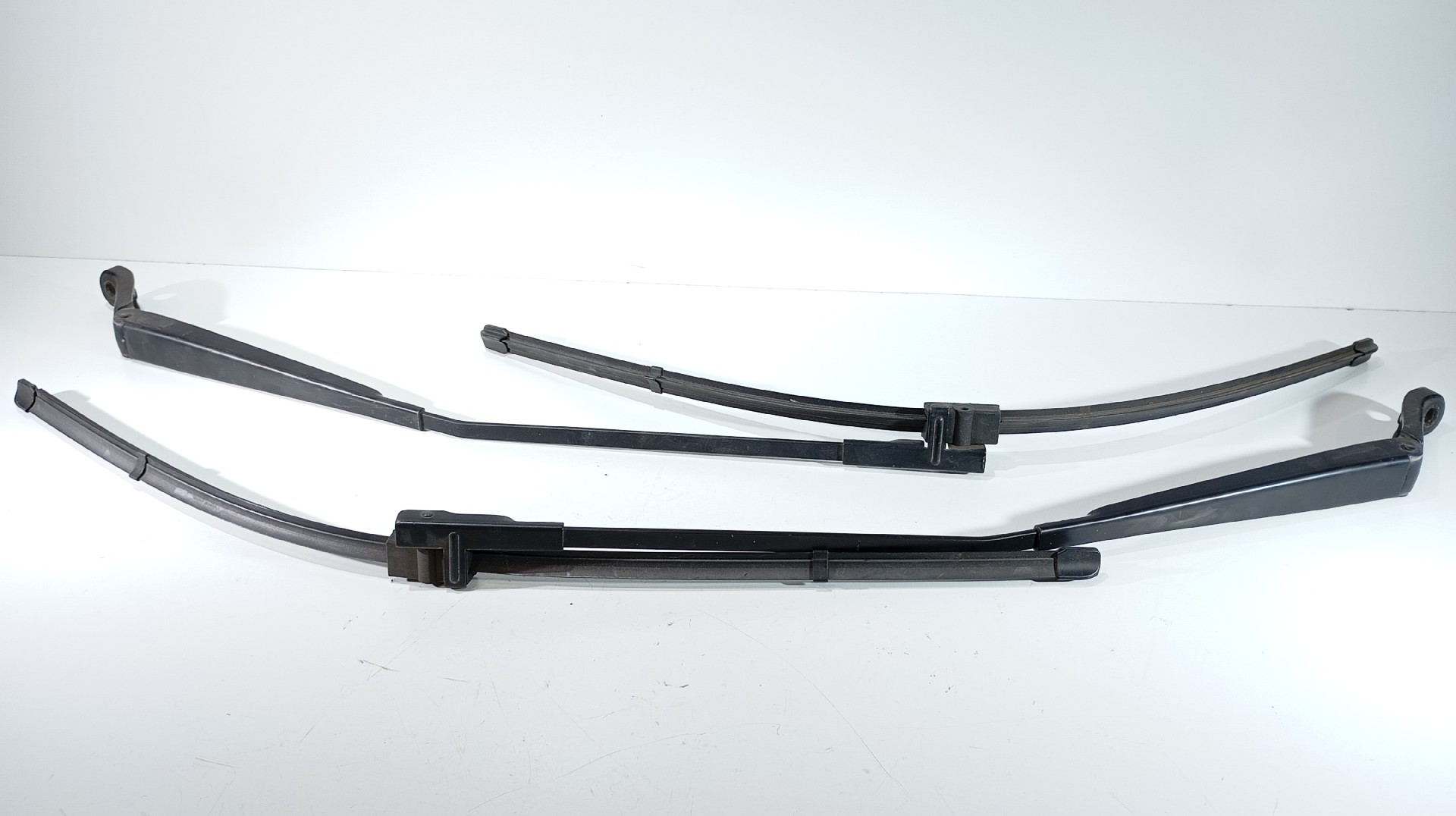 Braço Limpa Vidros Frente PEUGEOT 407 SW SE HDI