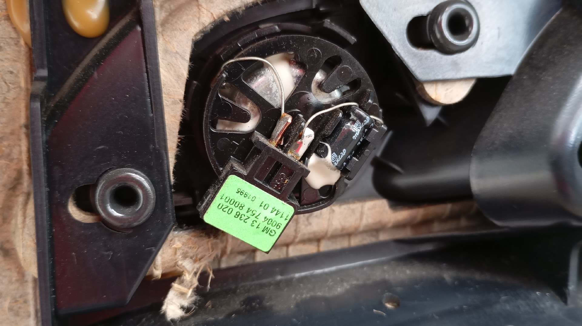 Quartela / Forra Porta Frente Esquerda OPEL ZAFIRA B Van (A05) | 05 - 15 Imagem-3