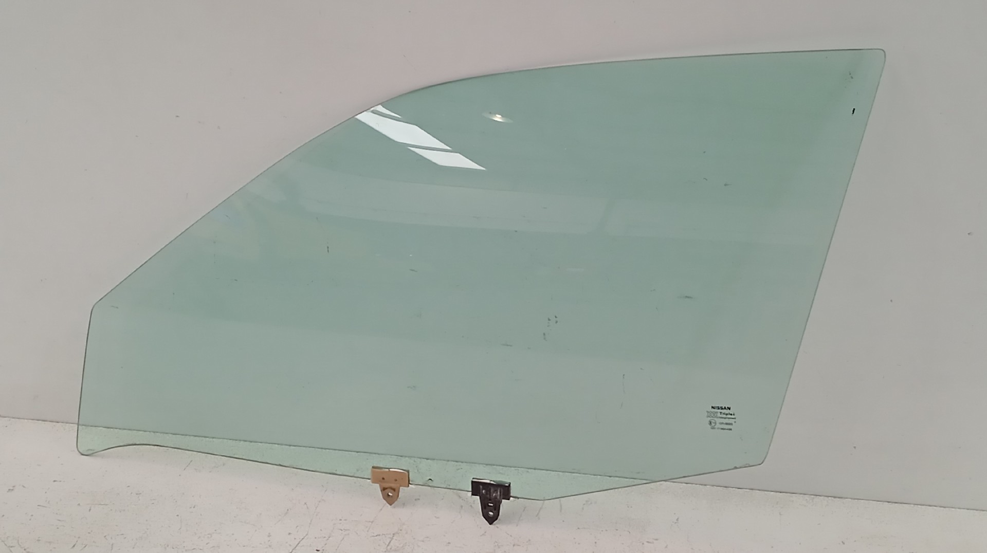 Vidro Porta Frente Esquerda NISSAN PRIMERA (P11) | 96 - 01