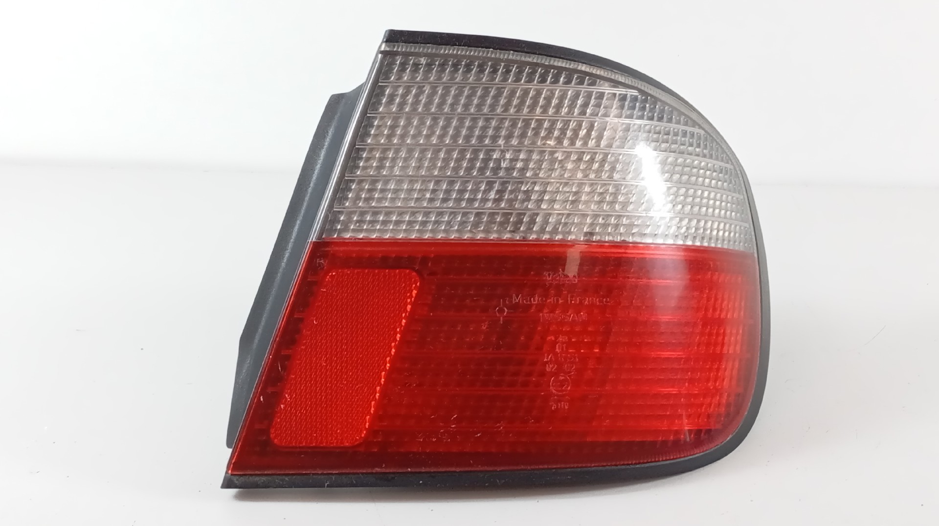 Right Tail Light  NISSAN PRIMERA (P11) | 96 - 01