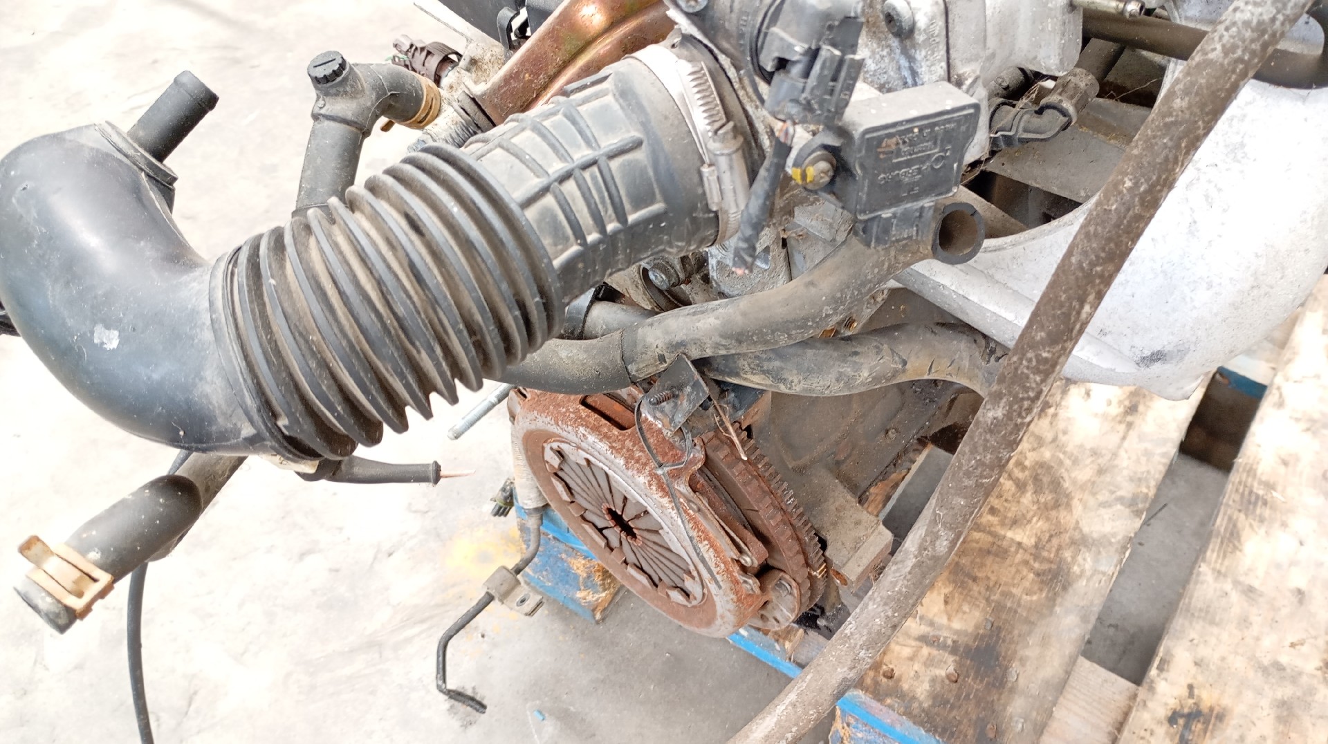 Motor  RENAULT MEGANE I Coach (DA0/1_) | 96 - 03 Imagem-4
