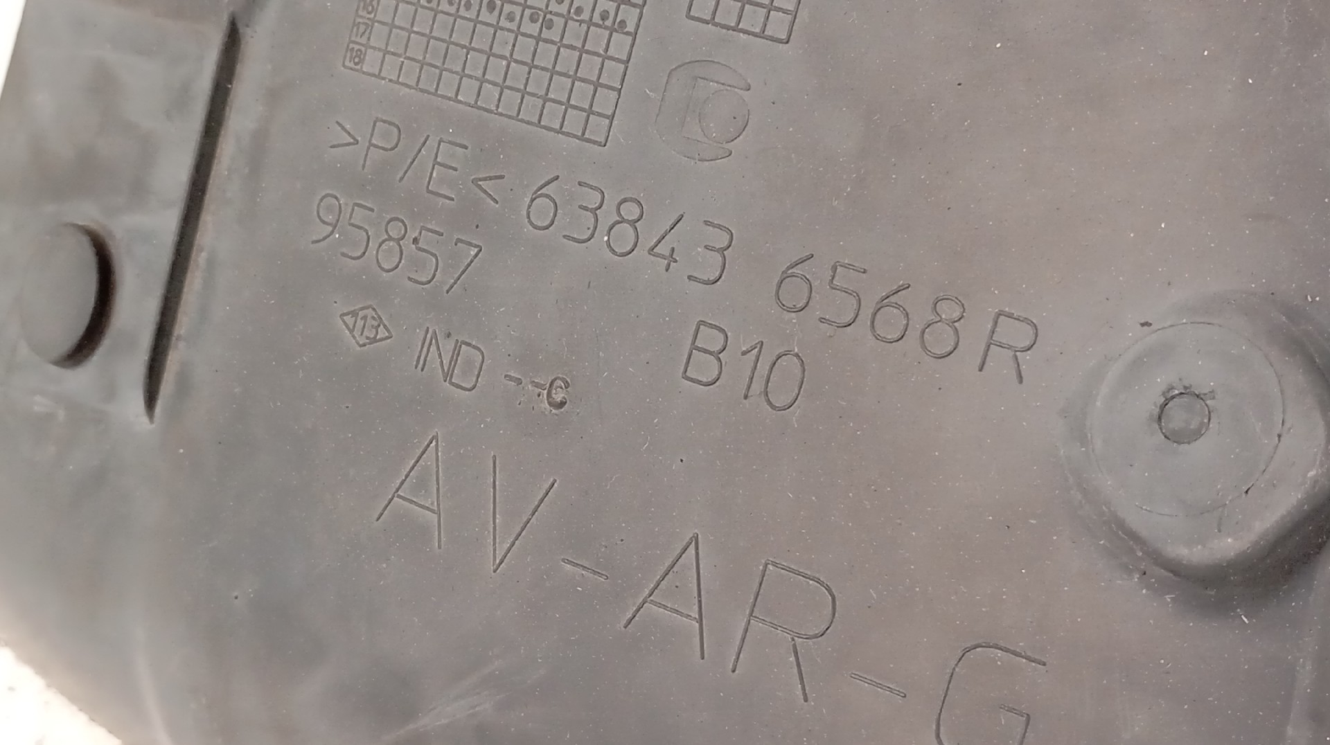 Cave de Roda Frente Esquerda RENAULT ZOE (BFM_) | 12 -  Imagem-1