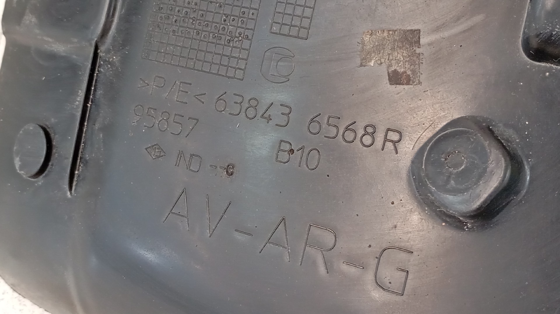 Cave de Roda Frente Esquerda RENAULT ZOE (BFM_) | 12 -  Imagem-1