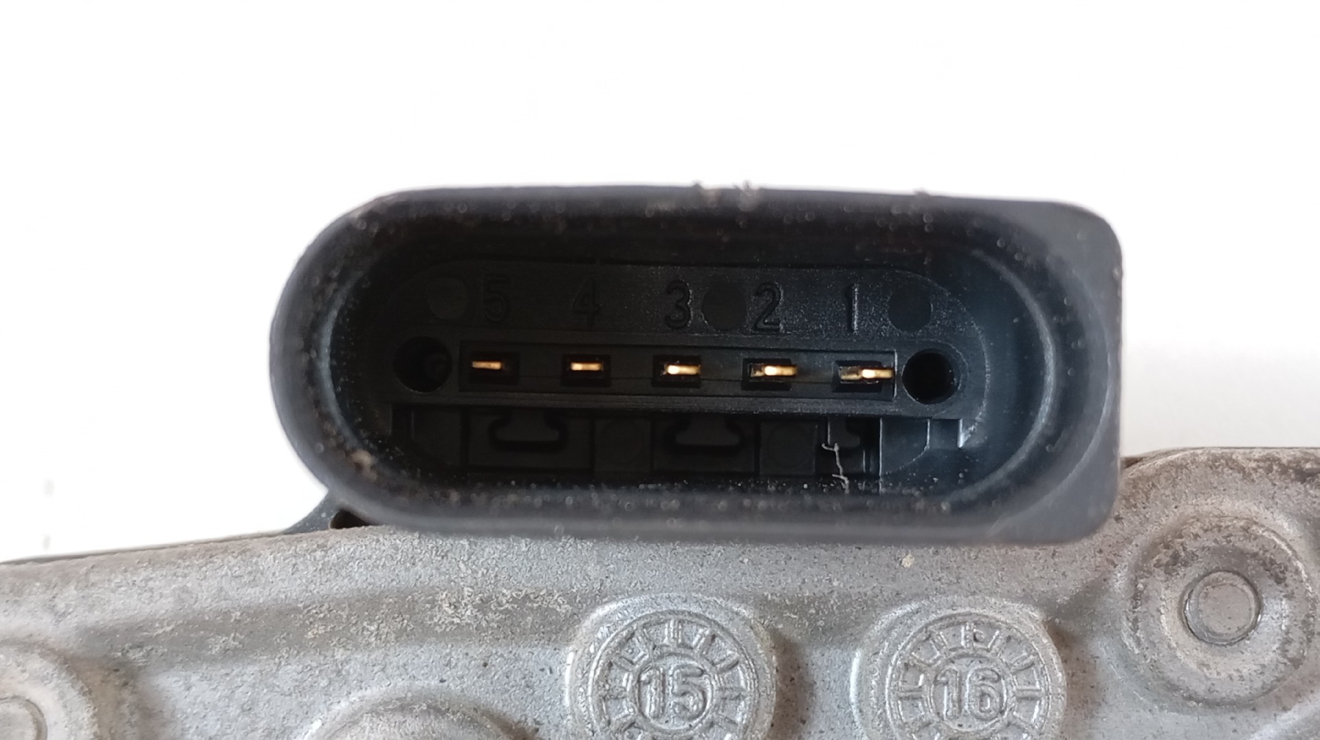 Borboleta de admissão SKODA SUPERB III (3V3) | 15 -  Imagem-3