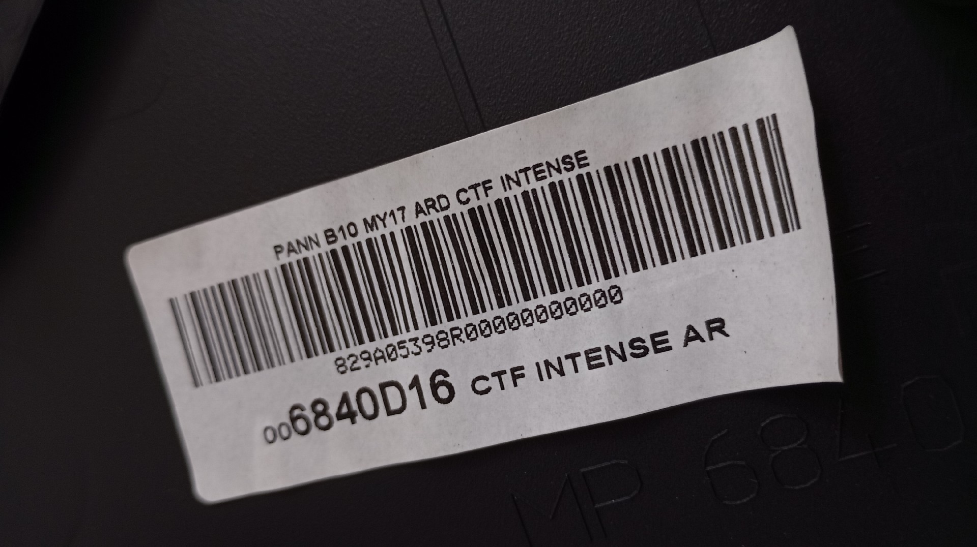 Quartela / Forra Porta Traseira Direita RENAULT ZOE 2017- Imagem-6